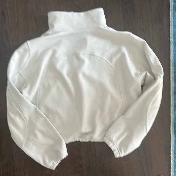 Lululemon Brushed Softstreme Ribbed 1/2 Zip PERFECT condition worn 2x Sz8 - Picture 3 of 5